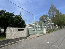 【東京都/町田市三輪緑山】町田市三輪緑山4丁目　中古戸建 町田市立鶴川第二中学校（現地より約2,500m）