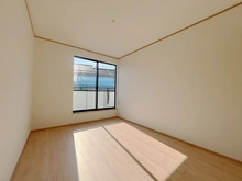 【東京都/町田市三輪緑山】町田市三輪緑山4丁目　新築戸建　B号棟／全8棟 洋室