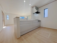 【東京都/町田市三輪緑山】町田市三輪緑山4丁目　新築戸建　C号棟／全8棟 キッチン