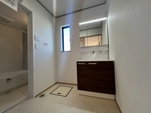 【東京都/町田市三輪緑山】町田市三輪緑山4丁目　新築戸建　C号棟／全8棟 洗面所