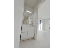 【東京都/町田市三輪緑山】町田市三輪緑山4丁目　新築戸建　E号棟／全8棟 2階洗面台