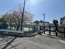 【東京都/町田市三輪緑山】町田市三輪緑山4丁目　新築戸建　E号棟／全8棟 市立三輪小学校（現地より約570m）