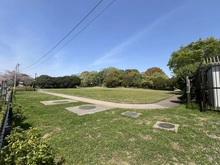 【東京都/町田市三輪緑山】町田市三輪緑山4丁目　新築戸建　E号棟／全8棟 三輪中央公園（現地より約310m）