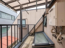 【東京都/板橋区成増】板橋区成増3丁目　店舗付賃貸併用住宅 バルコニー
