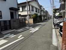 【神奈川県/川崎市中原区北谷町】川崎市中原区北谷町　中古戸建 前面道路