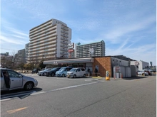 【兵庫県/神戸市西区井吹台西町】神戸市西区井吹台西町四丁目　中古戸建 セブンイレブン神戸西神南駅前店（現地より約780m）