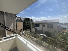 【大阪府/池田市綾羽】池田市綾羽二丁目中古戸建 バルコニー
