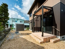 【大阪府/高槻市松が丘】高槻市松が丘三丁目中古戸建て 庭