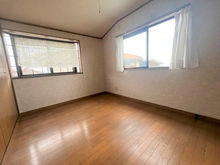 【大阪府/寝屋川市太秦緑が丘】寝屋川市太秦緑が丘　戸建 洋室