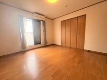 【大阪府/寝屋川市太秦緑が丘】寝屋川市太秦緑が丘　戸建 洋室