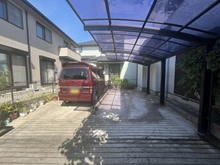 【大阪府/寝屋川市太秦緑が丘】寝屋川市太秦緑が丘　戸建 駐車場