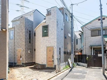 【東京都/中野区野方】中野区野方2丁目　新築戸建C棟 建築中の外観