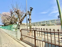 【東京都/立川市富士見町】立川市富士見町4丁目　新築戸建　1号棟 立川市立第四小学校（現地より約350m）