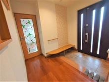 【東京都/武蔵村山市本町】武蔵村山市本町4丁目　中古戸建 玄関