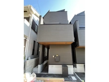 【東京都/北区滝野川】滝野川1丁目新築戸建　A号棟 建築中の外観
