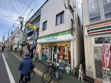 【東京都/品川区旗の台】品川区旗の台二丁目戸建 ファミリーマート旗の台二丁目（現地より約95m）
