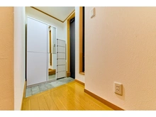 【東京都/品川区小山】品川区小山四丁目　戸建 玄関