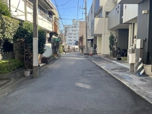 【東京都/新宿区荒木町】新宿区荒木町　中古戸建 前面道路
