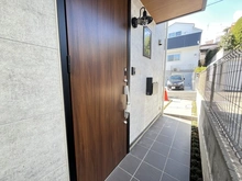 【神奈川県/横浜市旭区万騎が原】旭区万騎が原　新築戸建　A号棟 玄関