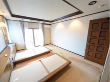 【神奈川県/横浜市旭区本村町】横浜市旭区本村町　中古戸建 洋室