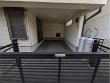 【神奈川県/横浜市旭区本村町】横浜市旭区本村町　中古戸建 駐車場