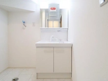 【神奈川県/横浜市南区中里】南区中里4丁目　新築戸建　2号棟 洗面所