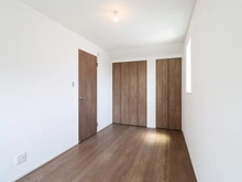 【神奈川県/横浜市南区中里】南区中里4丁目　新築戸建　2号棟 洋室：2階：6.3帖