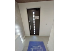 【神奈川県/横浜市旭区中希望が丘】横浜市旭区中希望が丘　新築戸建1号棟(全2棟) 玄関