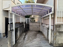【神奈川県/横浜市旭区四季美台】旭区四季美台　中古戸建 駐車場