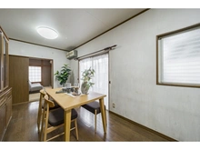 【神奈川県/横浜市旭区四季美台】旭区四季美台　中古戸建 リビング・ダイニング