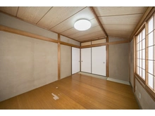 【神奈川県/横浜市旭区四季美台】旭区四季美台　中古戸建 洋室