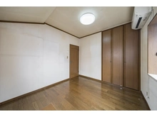 【神奈川県/横浜市旭区四季美台】旭区四季美台　中古戸建 洋室