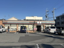 【兵庫県/伊丹市大鹿】伊丹市大鹿  新築戸建て セブンイレブン伊丹桜ケ丘3丁目店（現地より約630m）