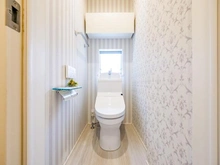 【埼玉県/さいたま市中央区大戸】さいたま市中央区大戸3丁目　戸建て 2階トイレ