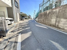 【埼玉県/さいたま市浦和区前地】さいたま市浦和区前地3丁目　中古戸建 前面道路