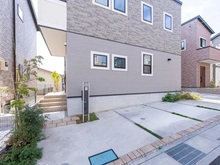 【埼玉県/さいたま市西区西大宮】さいたま市西区西大宮2丁目　戸建 駐車場