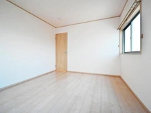 【埼玉県/さいたま市大宮区三橋】さいたま市大宮区三橋4丁目　戸建 洋室