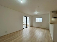 【埼玉県/川口市戸塚】川口市戸塚5丁目 2号棟 リビング・ダイニング