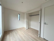 【埼玉県/川口市戸塚】川口市戸塚5丁目 2号棟 洋室