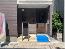 【埼玉県/蕨市錦町】蕨市錦町1丁目　3号棟 玄関