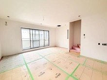 【埼玉県/さいたま市浦和区北浦和】さいたま市浦和区北浦和5丁目　中古戸建 リビング・ダイニング：2階部分
リフォーム中