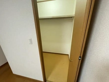 【埼玉県/さいたま市緑区東浦和】さいたま市緑区東浦和3丁目　中古戸建 収納：ウォークインクローゼット