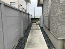 【埼玉県/白岡市下野田】白岡市下野田　戸建 アプローチ
