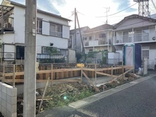 【埼玉県/さいたま市緑区大字中尾】さいたま市緑区大字中尾　新築戸建 建築中の外観
