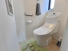 【埼玉県/蓮田市蓮田】蓮田市蓮田5丁目　中古住宅 トイレ：一階トイレ