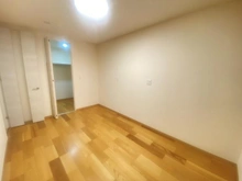 【埼玉県/さいたま市緑区大字中尾】さいたま市緑区大字中尾　戸建 洋室：2階6.7帖洋室