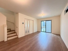 【埼玉県/川口市戸塚東】 川口市戸塚東2丁目新築戸建　B号棟 リビング・ダイニング