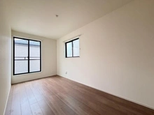 【埼玉県/川口市戸塚東】 川口市戸塚東2丁目新築戸建　B号棟 洋室