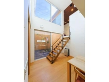 【埼玉県/さいたま市浦和区木崎】さいたま市浦和区木崎5丁目　戸建 1階中庭横スペース