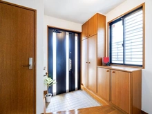 【埼玉県/吉川市きよみ野】吉川市きよみ野2丁目　戸建 玄関